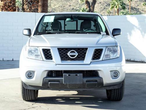 2020 Nissan Frontier SV