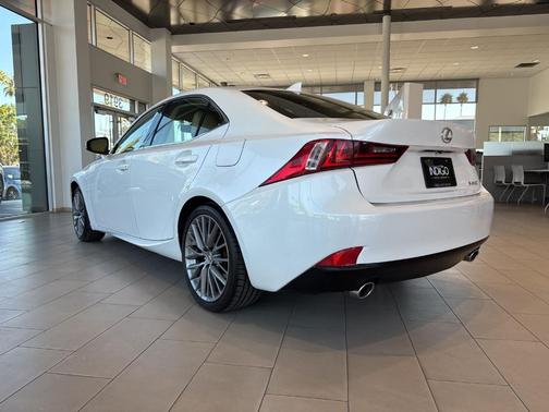 2015 Lexus IS 250 250