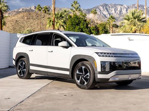 2026 Hyundai IONIQ 9 S