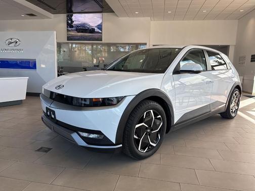 2022 Hyundai IONIQ 5 SE