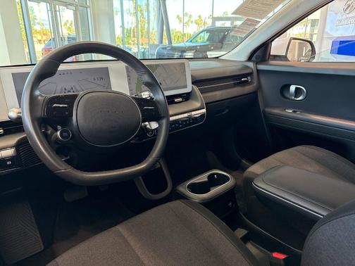 2022 Hyundai IONIQ 5 SE