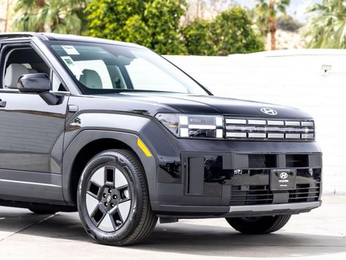 Phantom Black 2026 Hyundai SANTA FE HEV SE