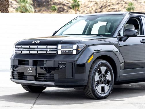 Phantom Black 2026 Hyundai SANTA FE HEV SE
