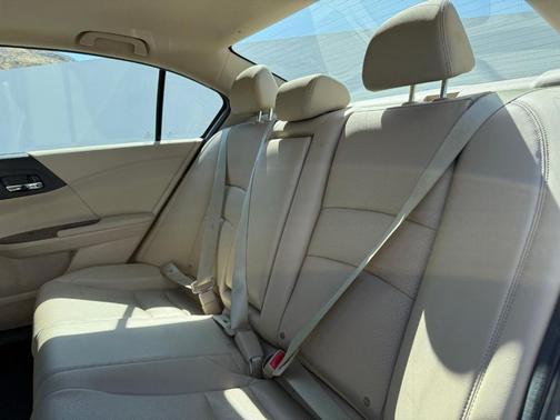 White Orchid Pearl 2016 Honda Accord EX-L