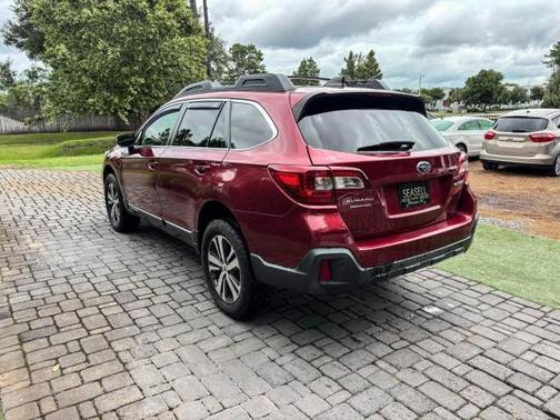Crimson Red Pearl 2019 Subaru Outback 2.5i Limited