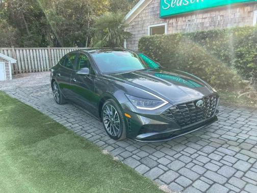 2022 Hyundai SONATA Limited