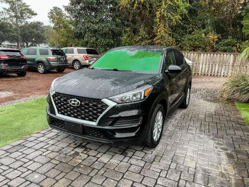 2021 Hyundai TUCSON SE