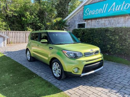 2017 Kia Soul +