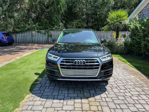 2019 Audi Q5 2.0T Premium Plus