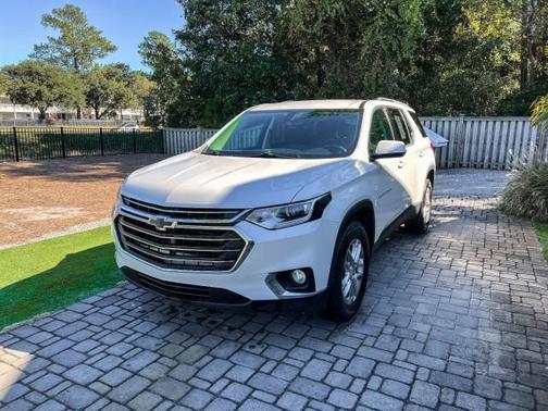 2018 Chevrolet Traverse LT Cloth