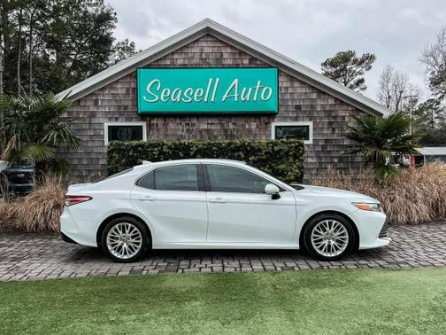 2019 Toyota Camry XLE