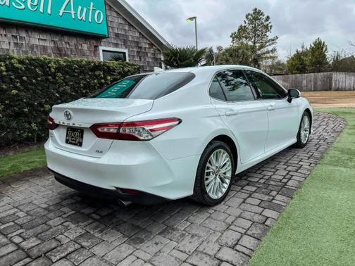 2019 Toyota Camry XLE