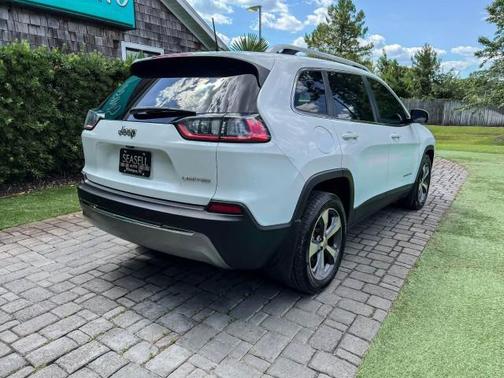 Bright White Clearcoat 2019 Jeep Cherokee Limited