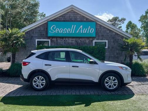 Oxford White 2022 Ford Escape S
