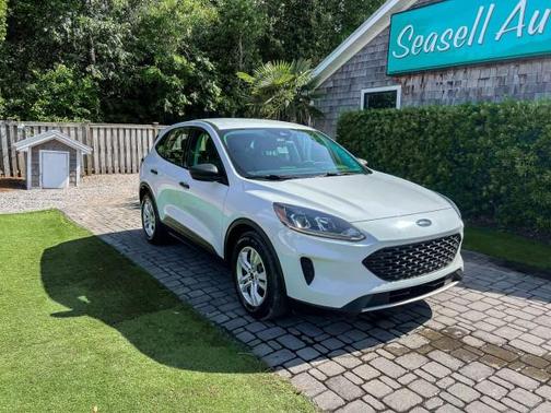 Oxford White 2022 Ford Escape S