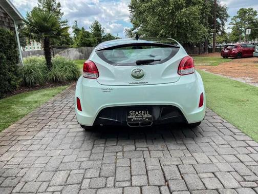Century White 2014 Hyundai Veloster Base