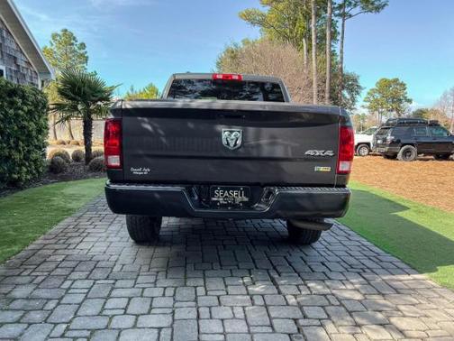 2018 RAM 1500 Tradesman/Express