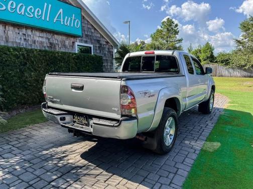 2013 Toyota Tacoma Base