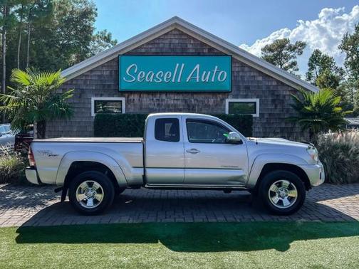 2013 Toyota Tacoma Base