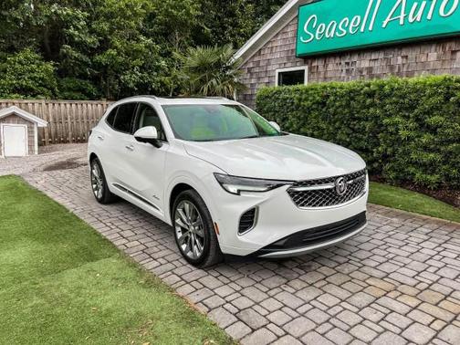 Summit White 2021 Buick Envision Avenir
