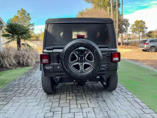 2019 Jeep Wrangler Sport S