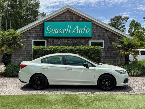 Crystal White Pearl 2021 Subaru Impreza Base