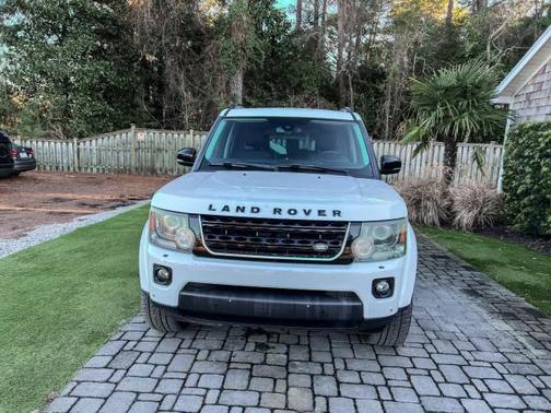 2016 Land Rover LR4 Base