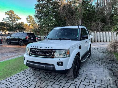 2016 Land Rover LR4 Base