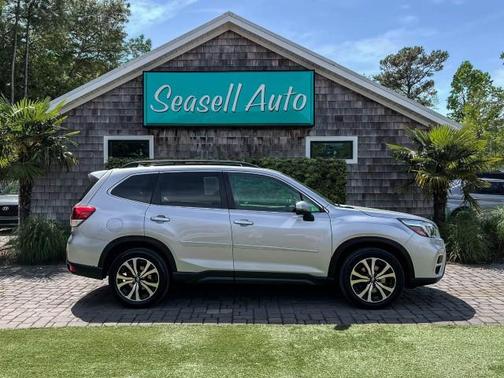 Ice Silver Metallic 2019 Subaru Forester Limited