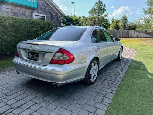 Iridium Silver Metallic 2007 Mercedes-Benz E-Class 4MATIC