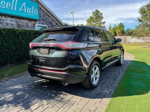 2015 Ford Edge SE