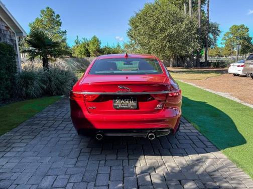 2017 Jaguar XF S