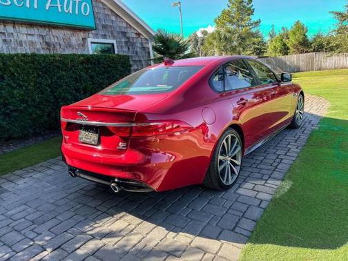 2017 Jaguar XF S