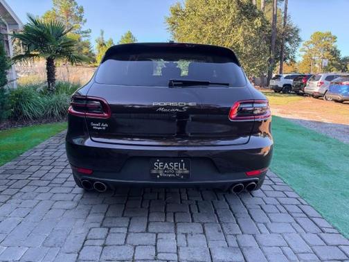 Mahogany Metallic 2015 Porsche Macan Macan S