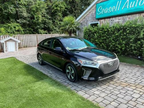 2019 Hyundai IONIQ Hybrid SEL