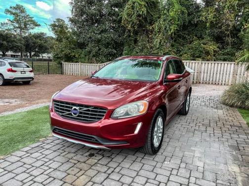 2015 Volvo XC60 T5 Premier