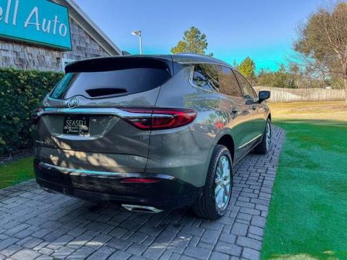 2020 Buick Enclave FWD Essence