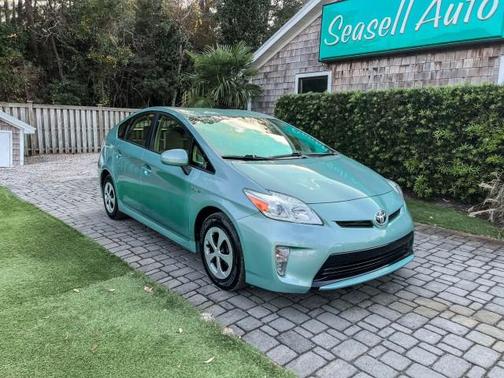 2013 Toyota Prius Two