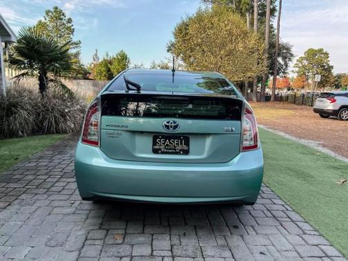 2013 Toyota Prius Two