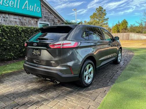 2019 Ford Edge SE