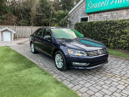 2013 Volkswagen Passat 2.5 SEL Premium
