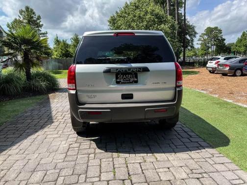 Silver Nickel 2004 Saturn Vue Base