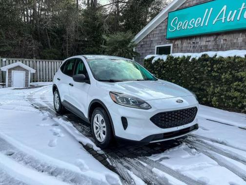 2022 Ford Escape S