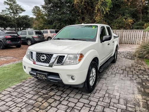 2017 Nissan Frontier SV