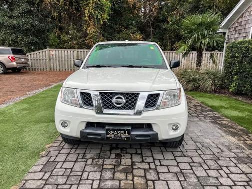 2017 Nissan Frontier SV