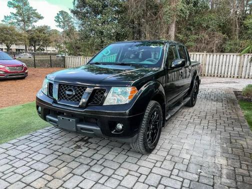 2021 Nissan Frontier SV
