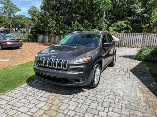2018 Jeep Cherokee Latitude Plus