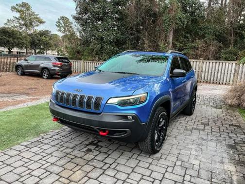 2020 Jeep Cherokee Trailhawk
