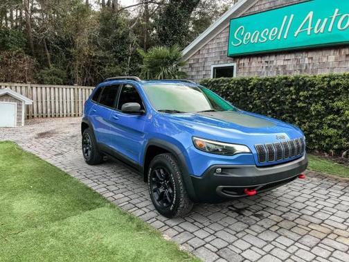 2020 Jeep Cherokee Trailhawk