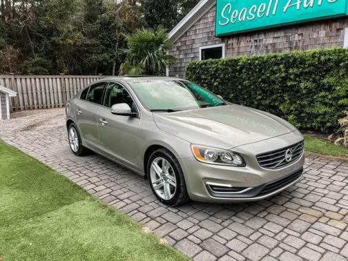 2015 Volvo S60 T5 Premier Plus
